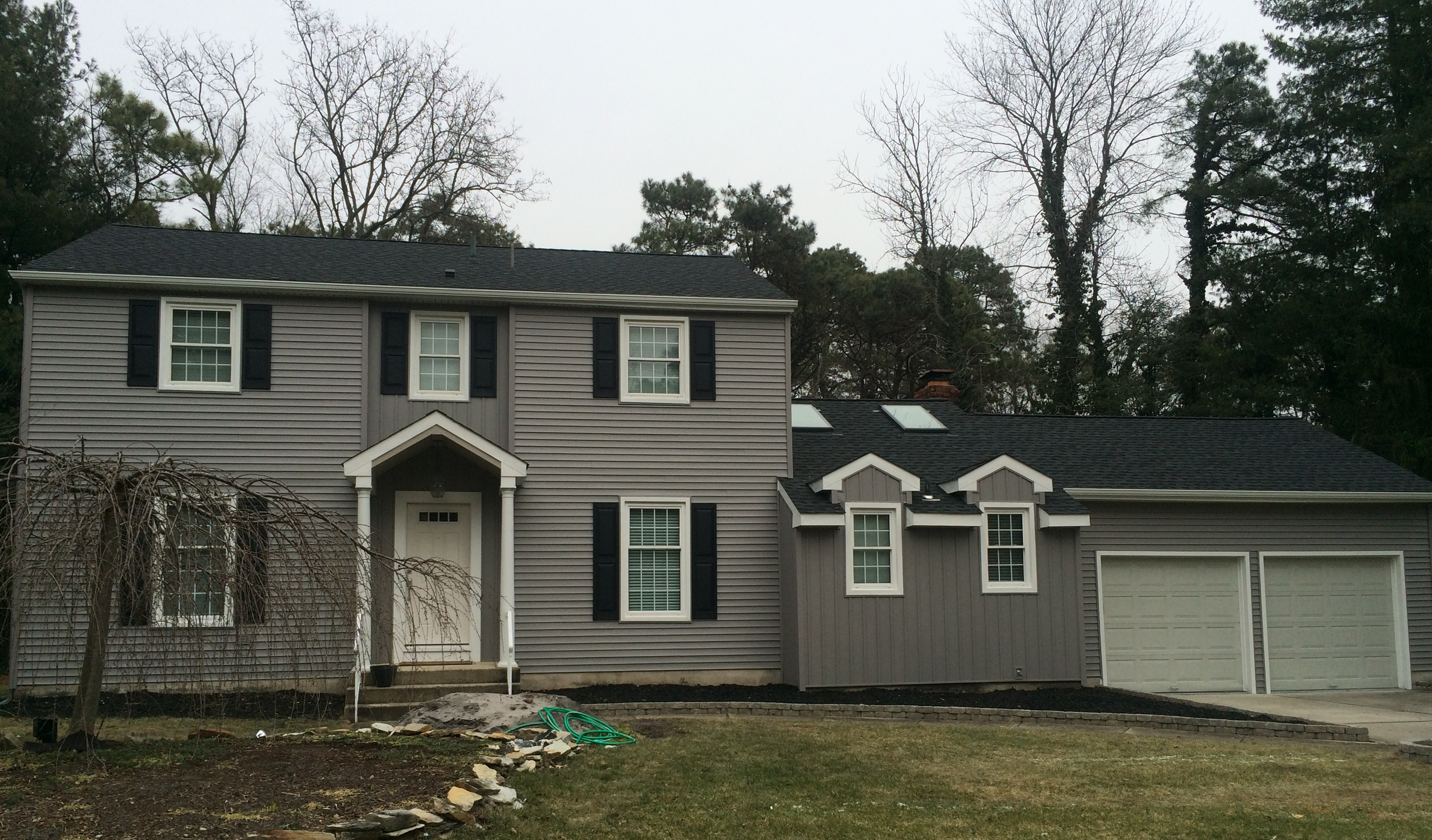 CertainTeed MainStreet™ Double 4 Granite Gray Siding - South Jersey